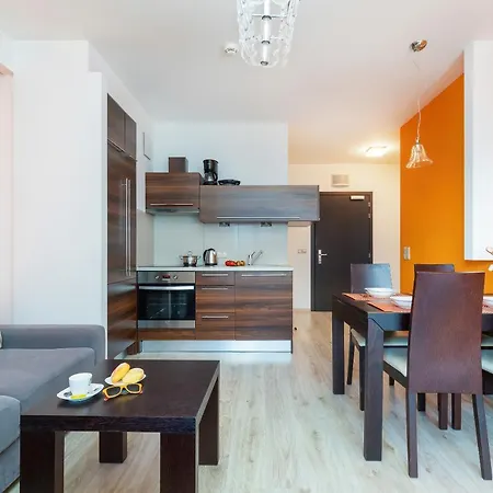 Kosciuszki & Gym By Renters 코워브제크