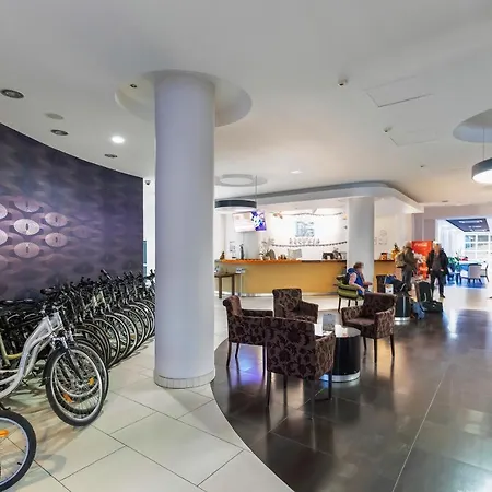 Kosciuszki & Gym By Renters